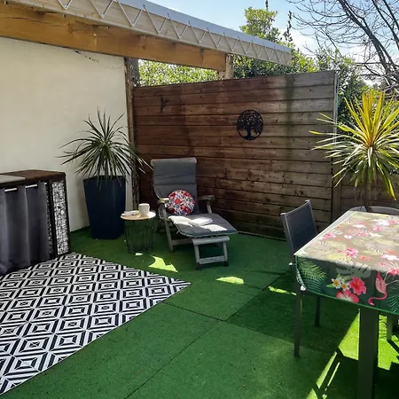 Spacieux Bidart, Terrasse Xxl, Parking Prive, Proche Apartment Bidart
